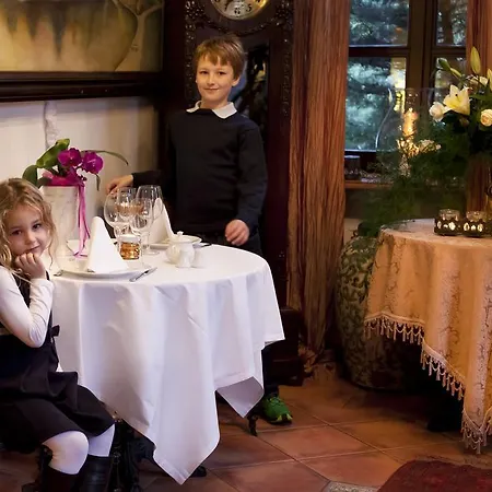 Dwór Giemzów - Autostrada A1 3*