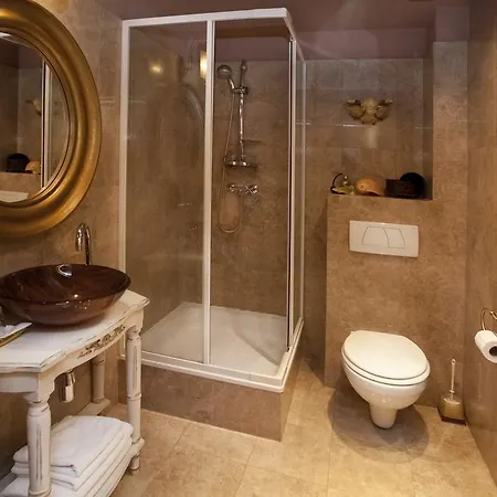 Dwor Giemzow Hotel Lodz