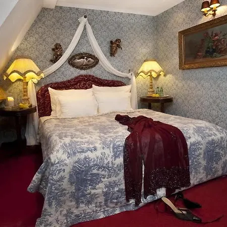 Hotel Dwor Giemzow Lodz