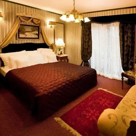 Dwór Giemzów - Autostrada A1 3* Łódź