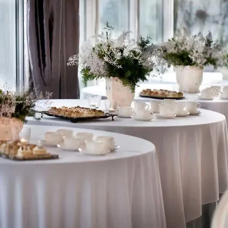 Dwor Giemzow Hotel Lodz