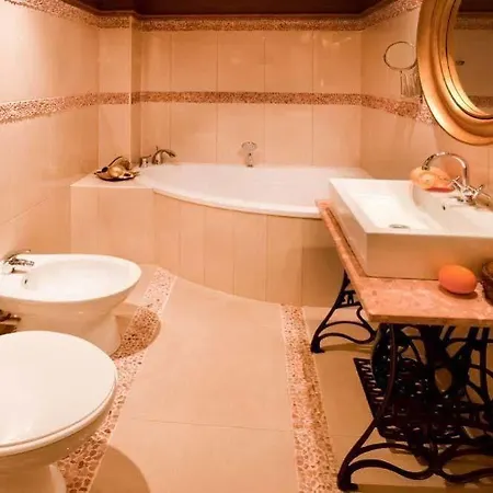 Hotel Dwór Giemzów - Autostrada A1 3*