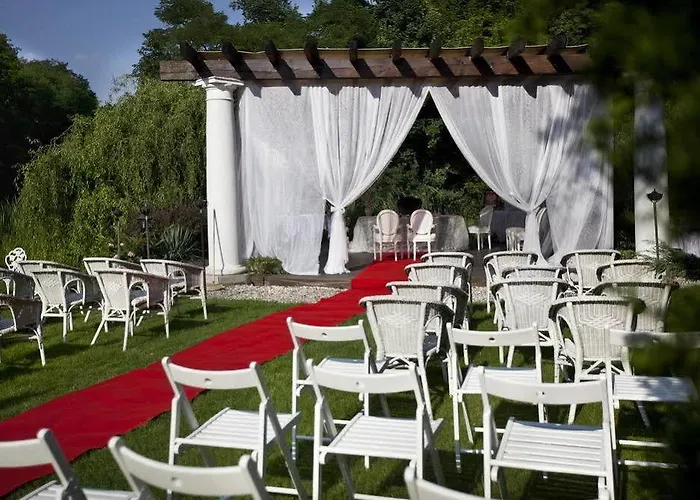 Hotel Dwor Giemzow - Autostrada A1 Łódź