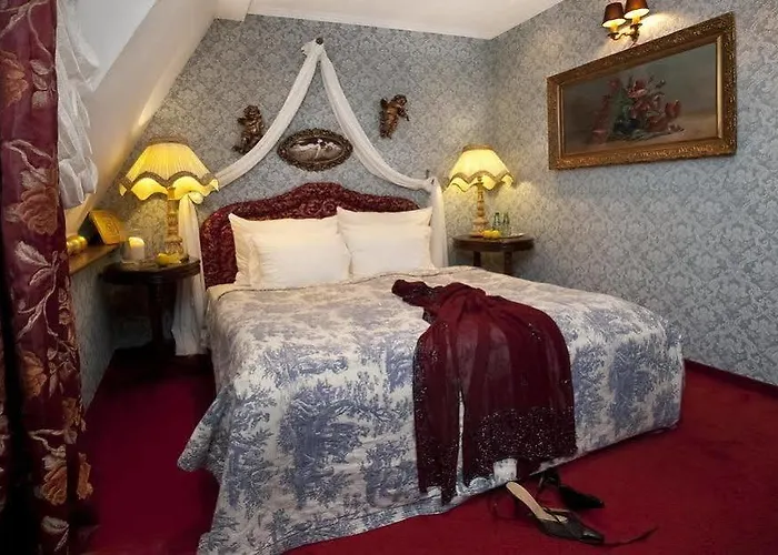 Hotel Dwor Giemzow - Autostrada A1 Łódź