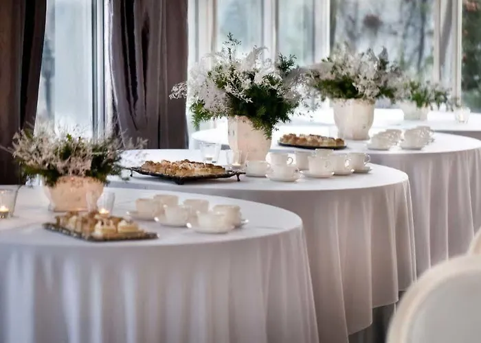 Dwor Giemzow - Autostrada A1 Szálloda Łódź