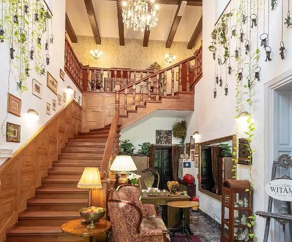 Dwor Giemzow - Autostrada A1 Szálloda 3*